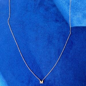 Elegant Gold Initial 'M' Necklace